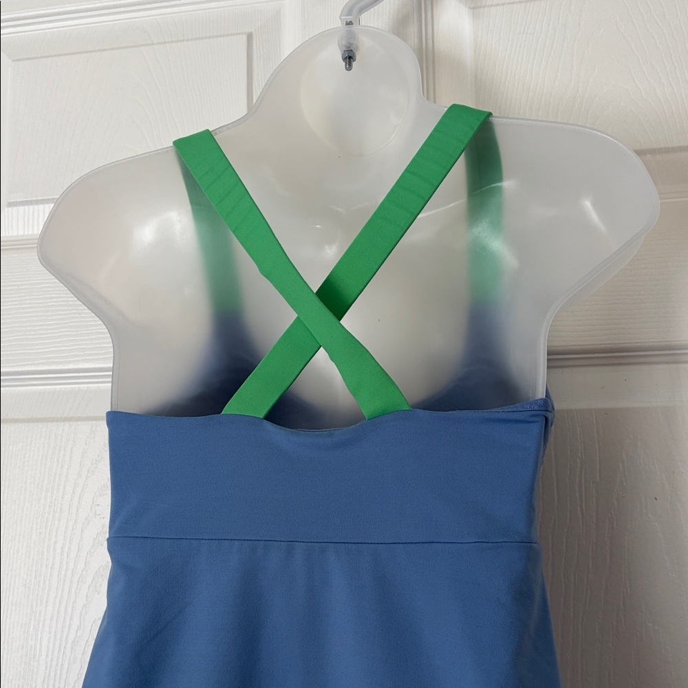 Patagonia Women's Light Blue Top Innerspace Fitness Workout Tank Top size Small - Picture 7 of 13